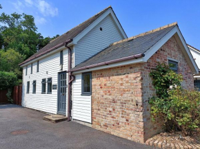 Finest Retreats - Little Dunley - Lake View
